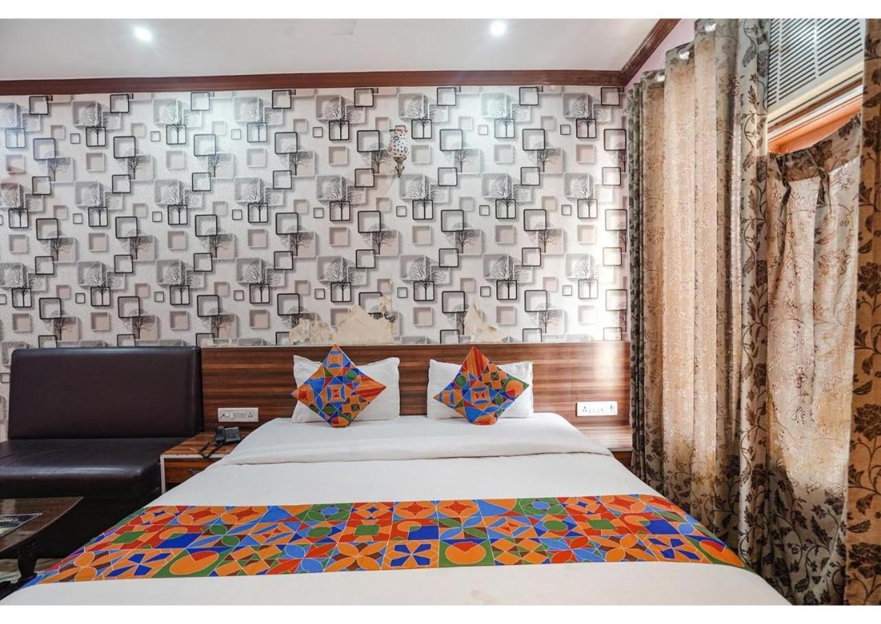 Ashiyana Hotel *